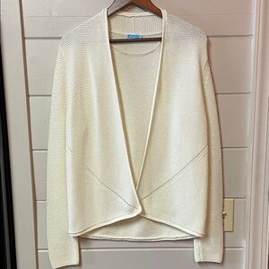 J. McLaughlin Women's Cream Color Cardigan Sweater Size L.